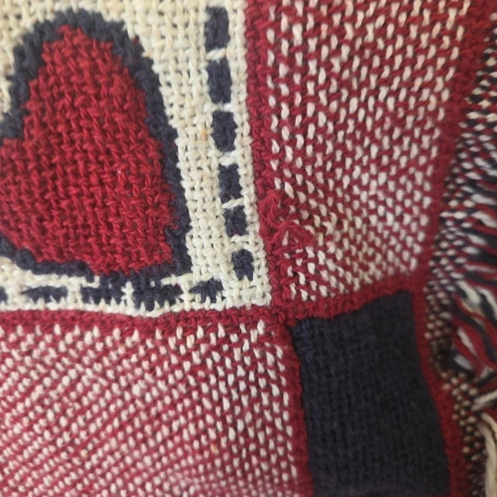 VTG Manual Woodworkers and Weavers Tapestry American Tapestry Table Runner USA